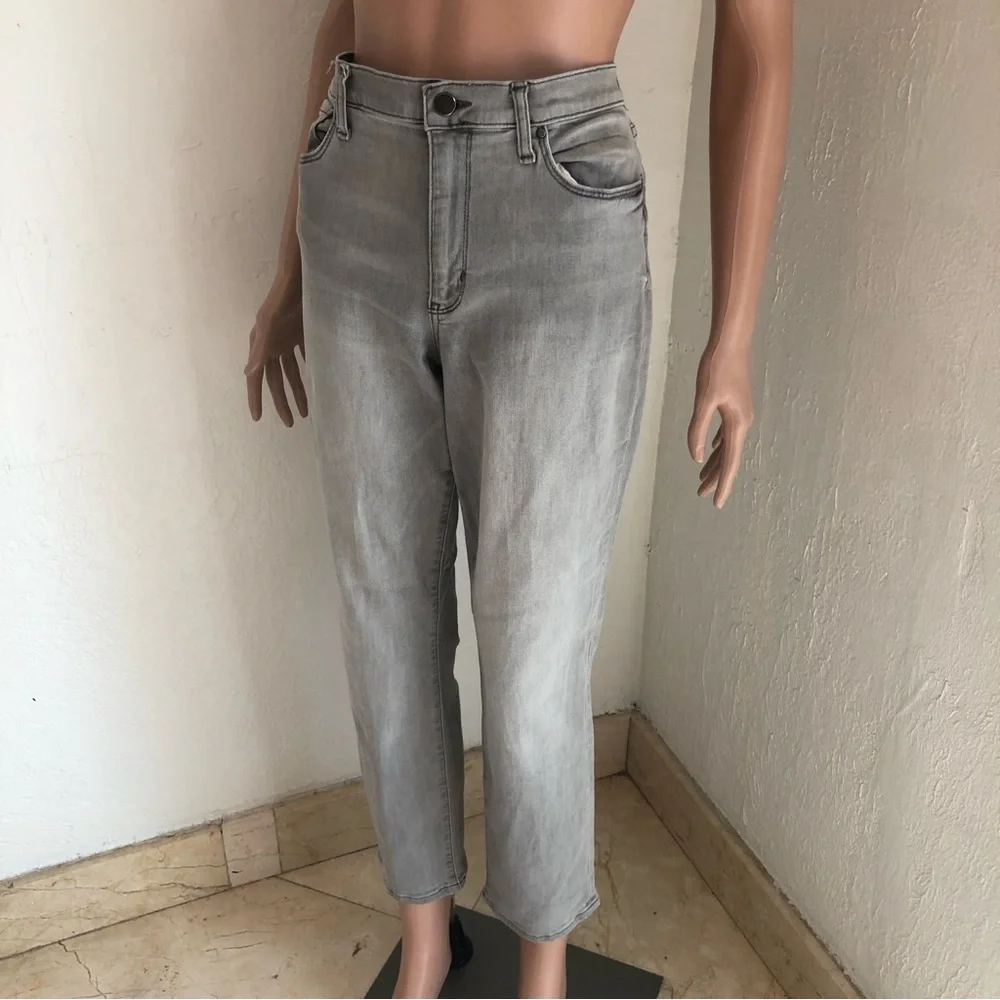 DKNY Y2K Jeans Women’s Size 12 Gray Cropped Denim Pants Skinny-Fit Stretchy